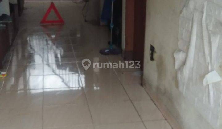 Dijual Rumah 2 Lantai di Pulomas SHM Jalan depan 2 row mobil (Toman) 1