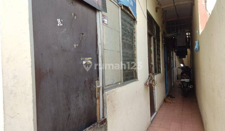 Dijual Rumah Kost Sedang berjalan 10 pintu 2 Lantai SHM Bagus(va) 2