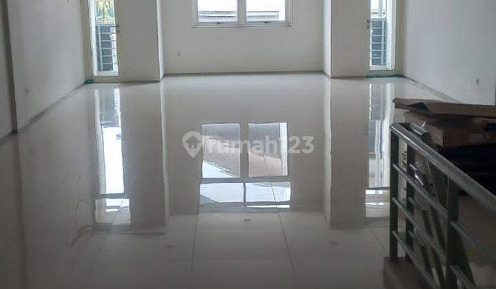 Dijual Ruko Gandeng di Kirana Avenue 4Lt Siap Pakai SHM Bagus(fer) 2