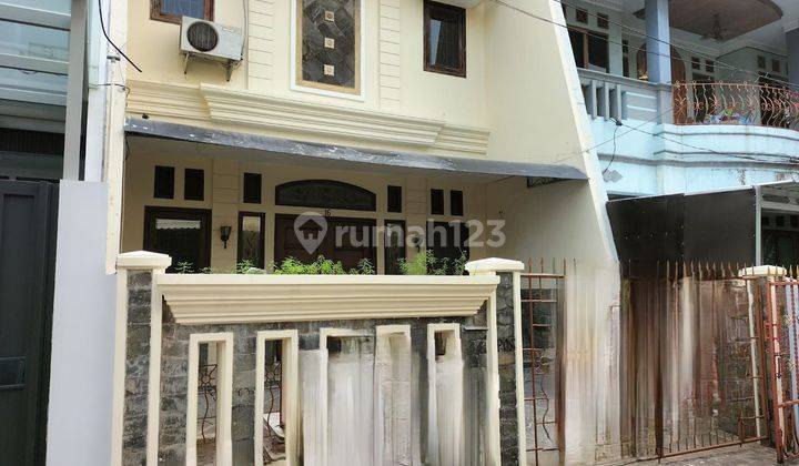 Dijual Rumah di Jl. Kelapa Gading Pratama 2 Lantai SHM Bagus Siap Huni 2