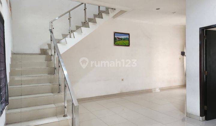 Rumah dijual di Jl Kelapa Nias 2 Lantai Baru Siap Huni Hadap Utara SHM (Fem) 2