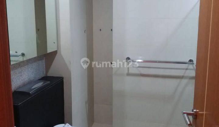 Jual Apartemen The Summit Kelapa Gading 3 Kamar Tidur Bagus Hadap Mall (Yunnie) 2