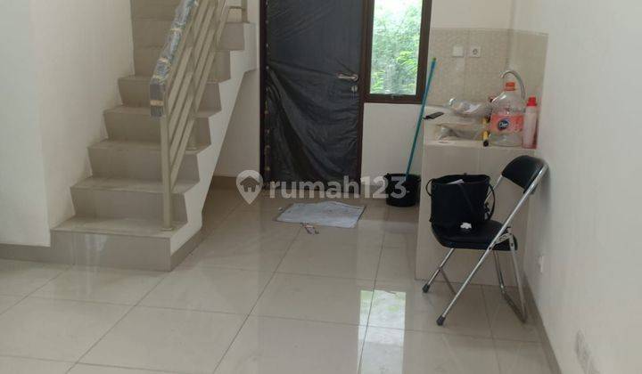 Dijual Rumah di Jakarta Garden City 2 Lantai SHM Baru Hadap Utara (Sus) 2