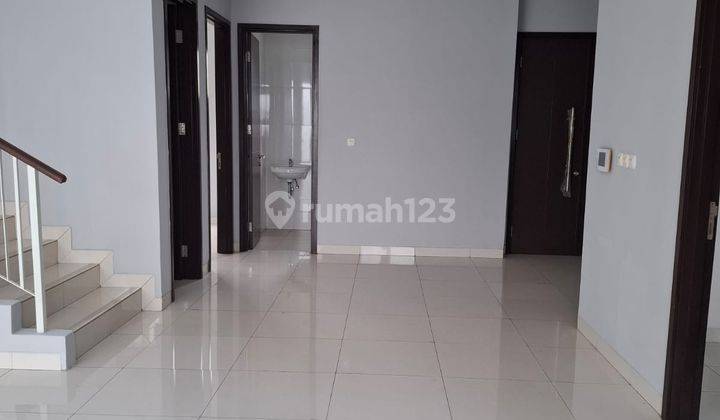 Dijual Rumah Di Palm Spring , Jakarta Garden City 2lt Bagus Shm Siap Huni(susan) 2