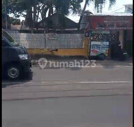 Dijual Rumah di Raya Kebun Jeruk 800m SHM Butuh Renovasi 1