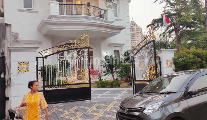 Luxury House for Sale Luxury House for Sale