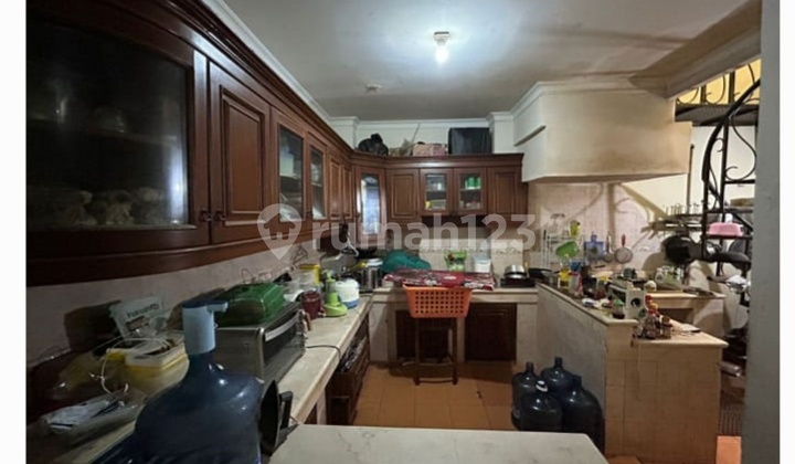 Dijual Rumah Di Cempaka Putih 2 Lt Cocok Untuk Kost An Bagus Shm (toma) 2