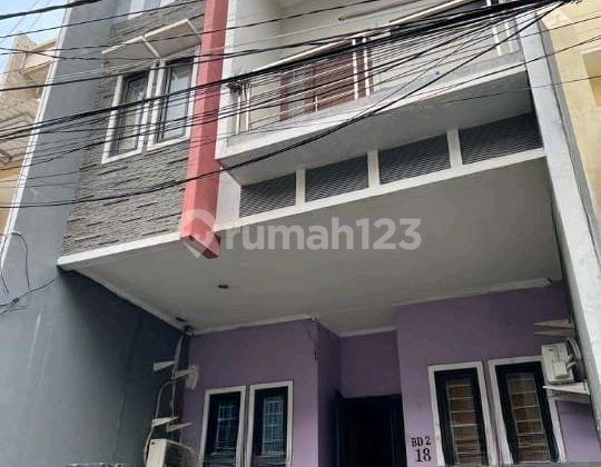 Dijual Rumah Kostan 2Lt di Kelapa Gading Sudah Berjalan (Oen) SHM