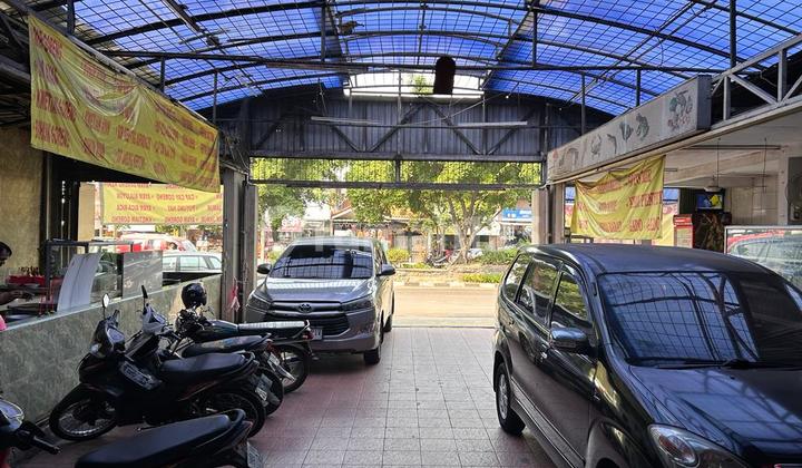 Dijual Rumah And Resto Di Rawamangun Masih Operasional 