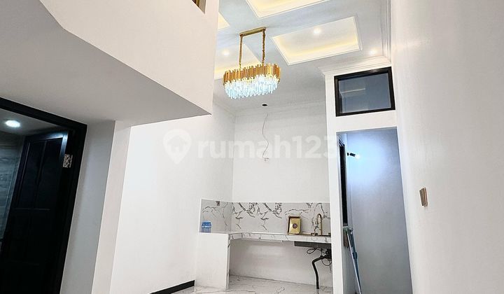 For Sale Brand New House in Pulomas 3 Floors European Classic Type Ready to Occupancy SHM (negotiable) 2