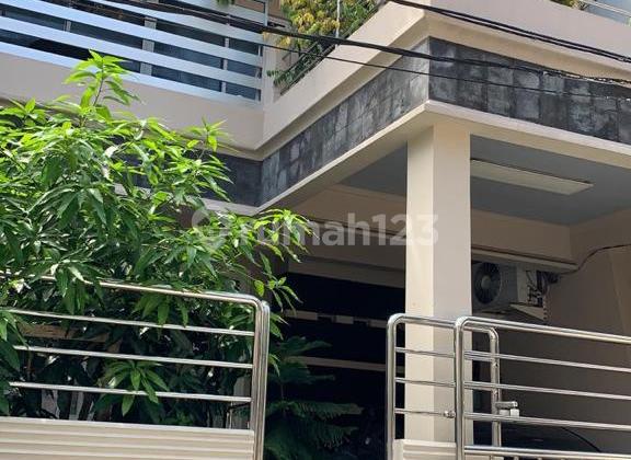 Dijual Rumah Di Jl Bellyra Kelapa Gading Bcs Siap Huni (tante)