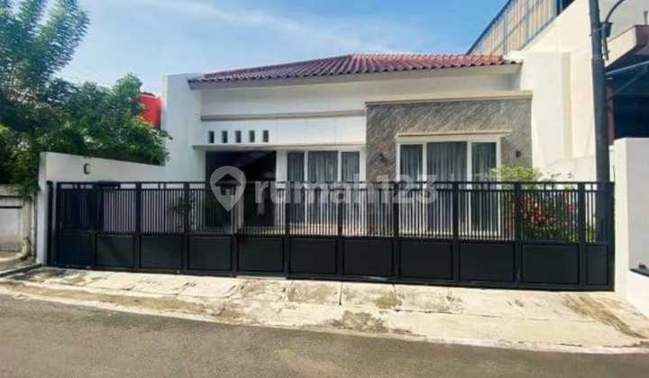 Wts Rumah Mewah Siap Huni di Jl Tengger Candisari Semarang Jateng 1