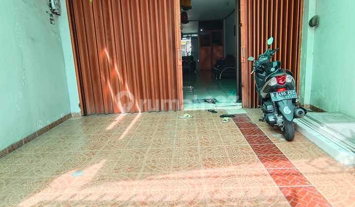 Dijual Rumah Strategis 3 Lantai Di Karang Anyar Pasar Baru Jakpus 2