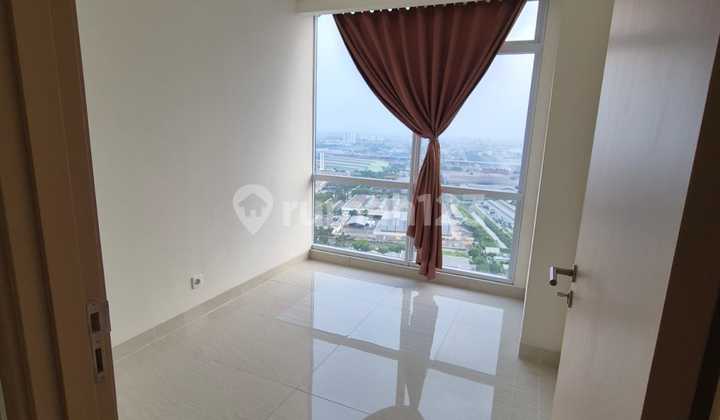 Disewakan Apartemen Sedayu City Suites 3kamar Semi Furnished 65 Juta Cakung Jakarta Timur 2