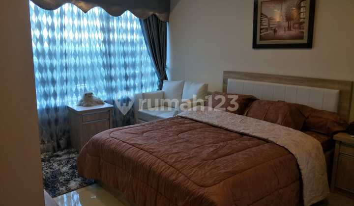 Unit Hook Apartement Kamala Lagoon Furnished di Bekasi Jawa Barat