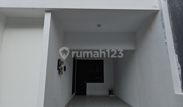 For Rent House in Griya Inti Sentosa -Sunter 4 Rooms North Jakarta For Rent House in Griya Inti Sentosa -Sunter 4 Rooms North Jakarta