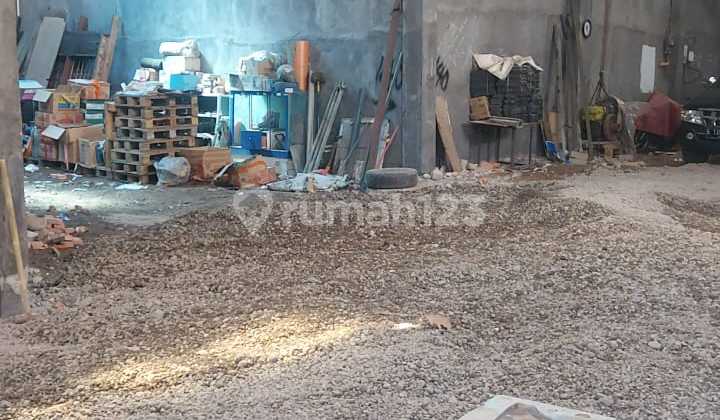 Disewakan Gudang Akses Jalan Utama Di Karangsatria Tambun Bekasi