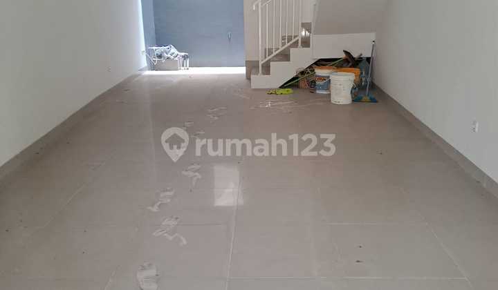 New Affordable 2-Story Shop House on Busy Haji Ten Street, Pulomas 2