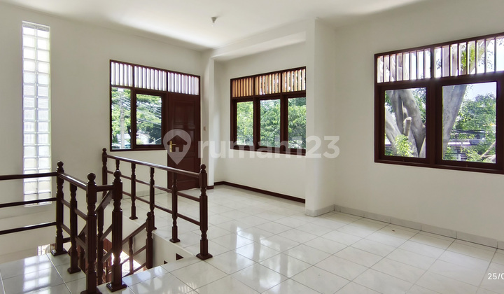 Ruko House Kelapa Gading Main Road 400M2