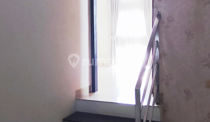 Beautiful 2-Story House on Jalan Besar Janur, Kelapa Gading 2