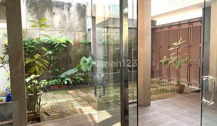 Rumah di kota baru parahyangan siap huni view danau , one gate sistem 2