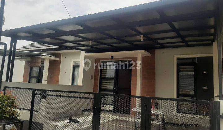 Rumah siap huni di taman kopo indah full furnish / kosongan  1