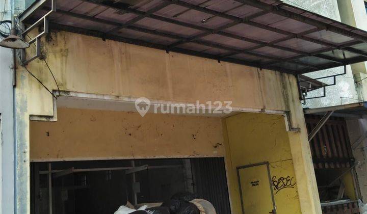 Di jual ruko di taman holis indah 2