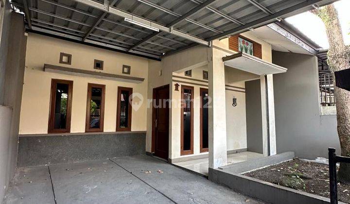 Disewakan / Dijual Rumah Di Taman Kopo Indah 3 1