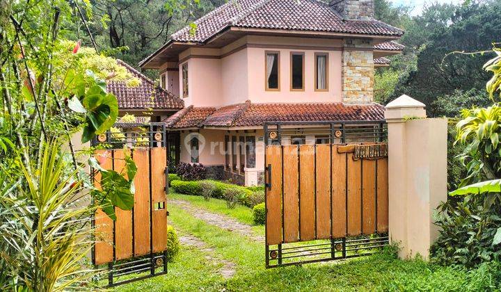 VILLA VIEW PEGUNUNGAN DI JALAN RAYA PUNCAK CIANJUR CILOTO 1