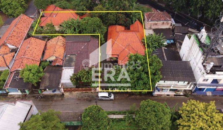 2 BUAH RUMAH DALAM SATU LAHAN DI MARGAHAYU BEKASI TIMUR 1