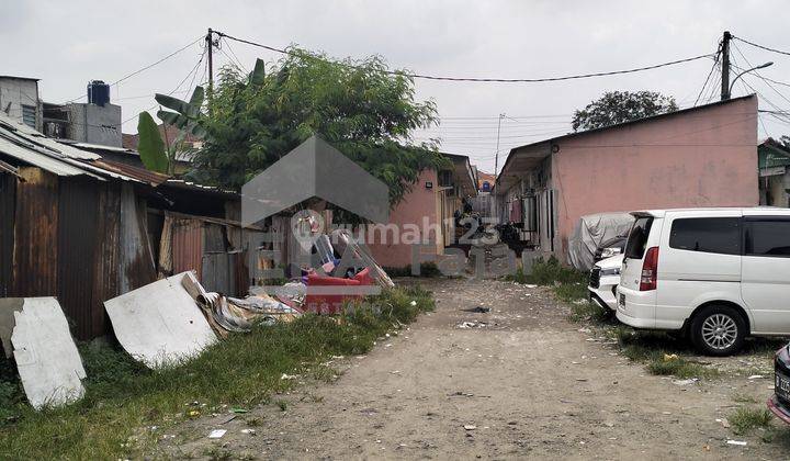  BANGUNAN KONTRAKAN 30 PINTU DI SETU JAKARTA TIMUR 2