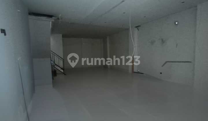 For Rent Strategic Multi-Level Shop House, Ready to Use 2
