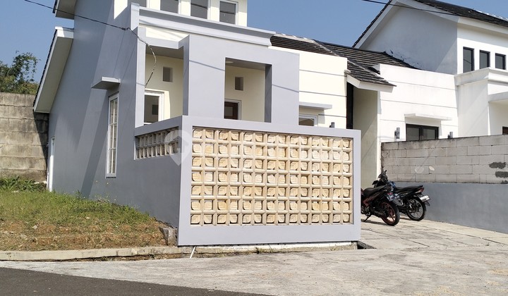 House in the Cassablanca Residence Cijeruk Bogor hook complex