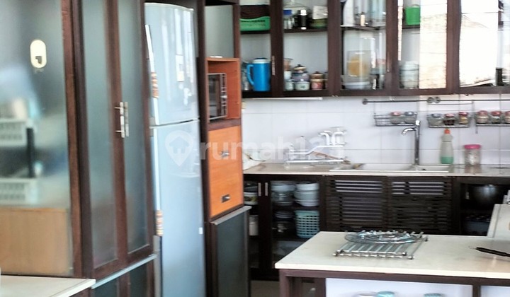 Luxury House 1,100 M² + Rooftop Mountain View Luxury House 1,100 M² + Rooftop Mountain View