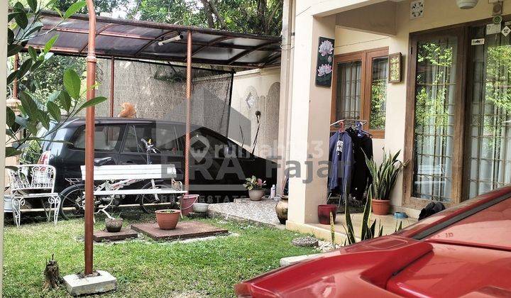foto lainnya rumah 2 lantai di bukit