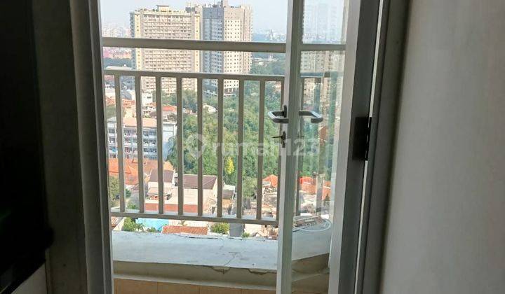 Turun Harga! Aparteman Parahyangan Residence 2BR  semi furnish 2