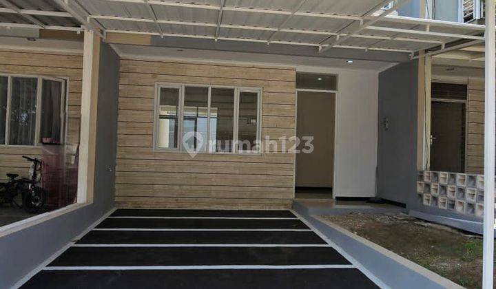 DiJual Rumah di Taman Kopo Indah 5 Bandung 2 Lantai Bagus 1