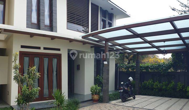 Dijual Rumah Luxury With Swimming Pool Furnish Di Ciumbuleuit 1