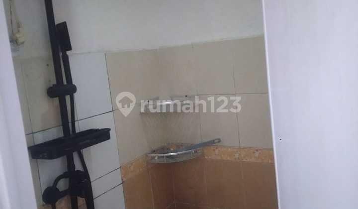 Di Jual Rumah Harga Menarik di Taman Kopo Indah 1 2
