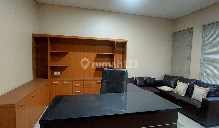 *disewakan*ruko 3 Lantai Siap Pakai ,furnished Cocok Untuk Kantor 1