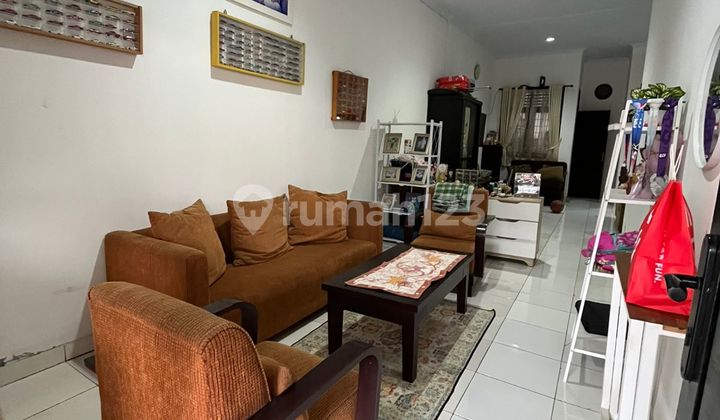 Di Jual Rumah di Dalam Cluster Jagakarsa Siap Huni 2