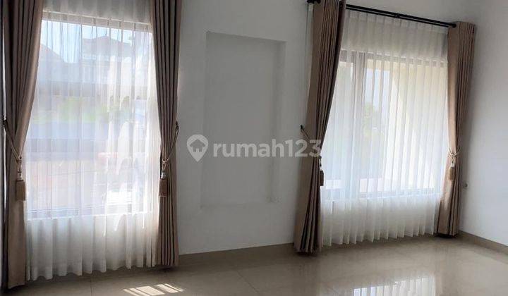 Disewakan 2 Unit Rumah Baru Siap Di Sayap Setrasari 1