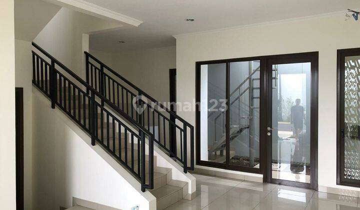 Disewakan Rumah Minimalis Modern Summarecon Bandung 1