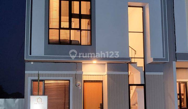 Baru Rumah 2 Lantai Harga Dibawah 1 M Dipinggir Jalan 2