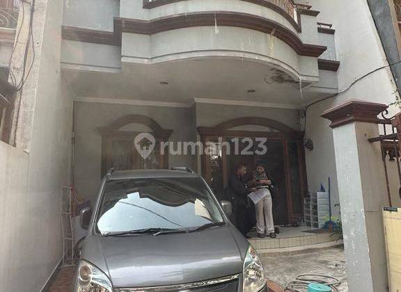 Rumah 2 lt cantik harga bagus di Sunter Metro Jakarta Utara 1