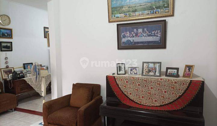 Dijual Cepat Rumah 1.5 Lantai di Tebet Barat Jakarta Selatan  2