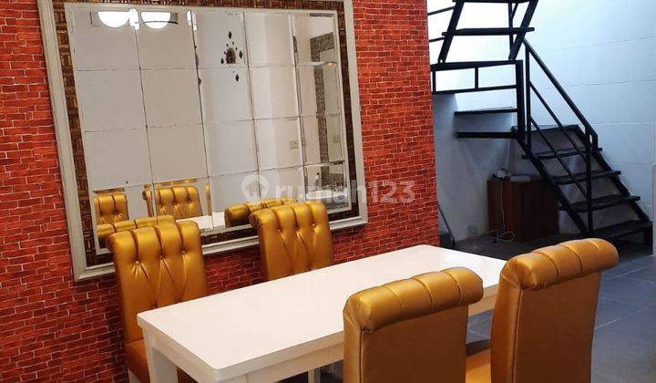 Dijual Rumah Furnished Siap Huni di Royal Residence Jakarta  2