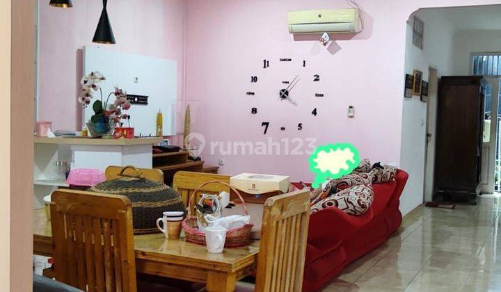 Dijual Rumah Semi Furnished di Kota Harapan Indah 1 Bekasi  2