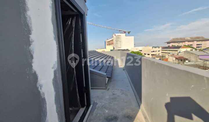 NEW SHOPHOUSE FOR RENT in Pondok Kopi, East Jakarta 2