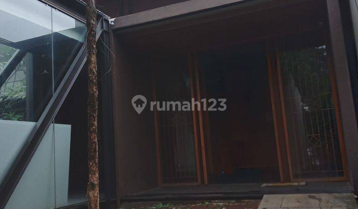 Dijual Rumah 3 Lantai Mewah Unik Sutera Riviera Alam Sutera Tangerang Design Mandiri Siap Huni  2